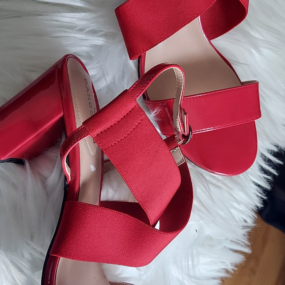 Sandals - Picture 4 of 6